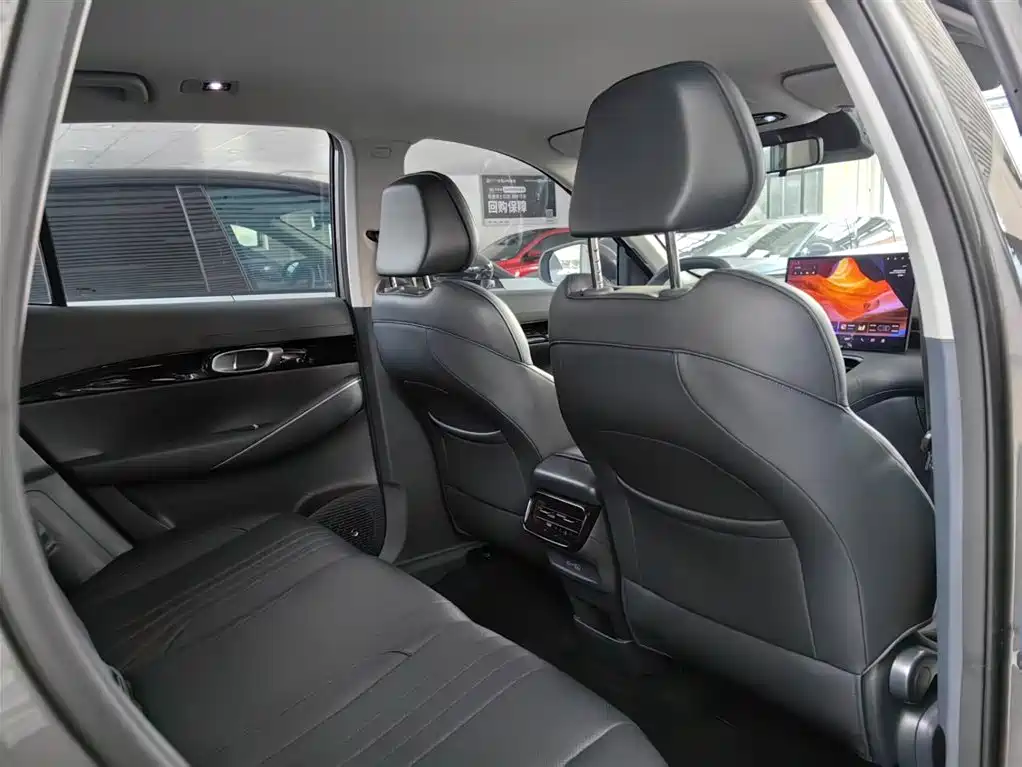 Geely Galaxy Galaxy E5 E5 2024 530km
