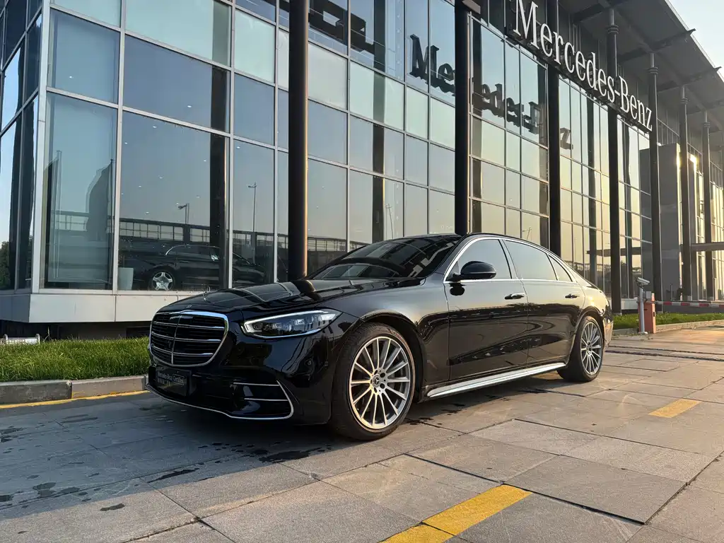 Mercedes-Benz S-Class 2022