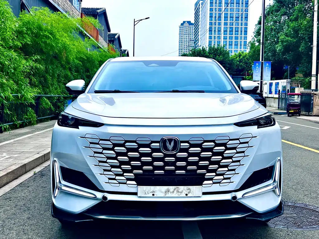 Changan UNI-K 2021 2.0T Luxury
