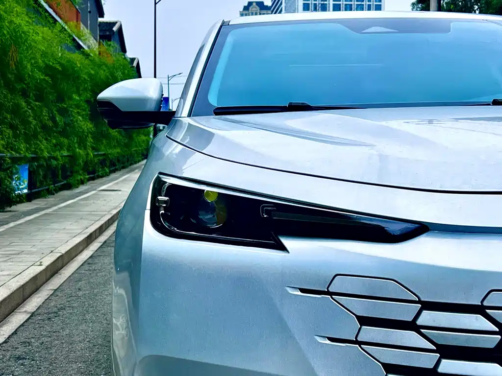 Changan UNI-K 2021 2.0T Luxury