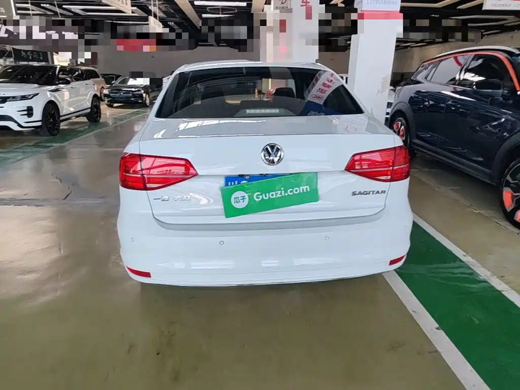 Volkswagen Sagitar — миниатюра 6