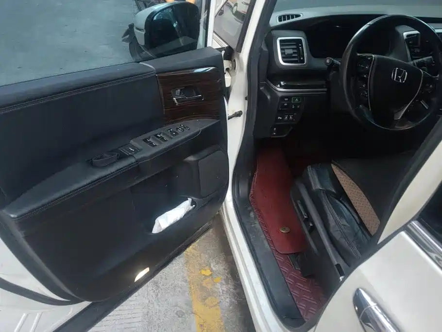 Honda Odyssey — миниатюра 7