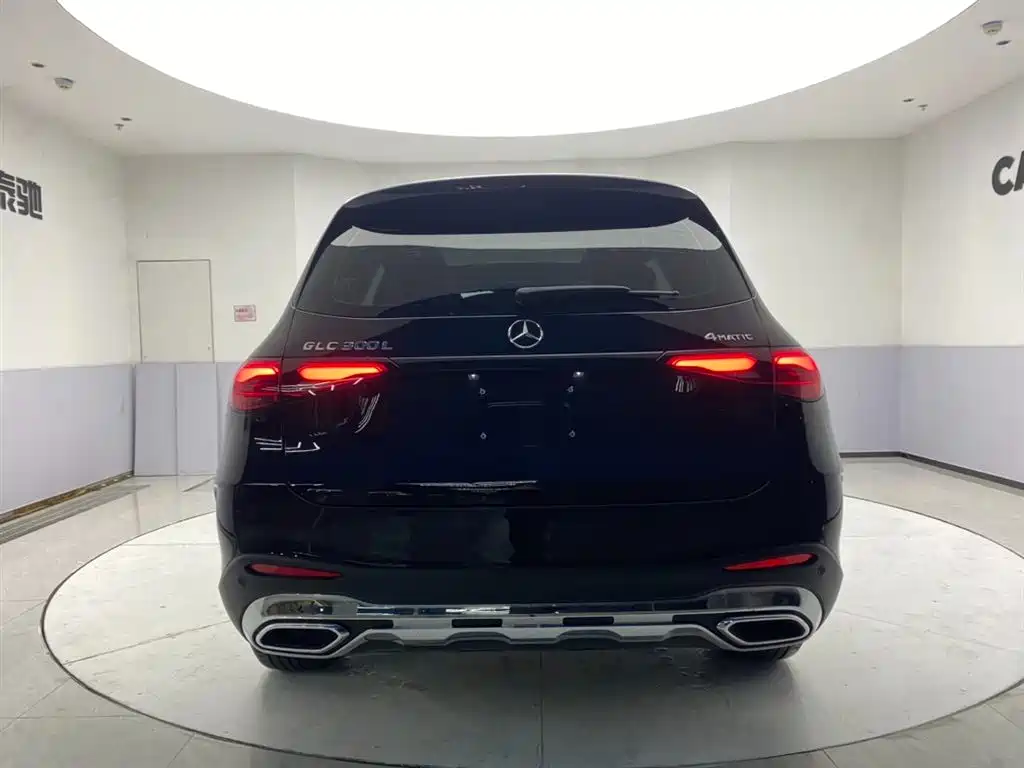 Mercedes-Benz GLC 2024 GLC 300 L 4MATIC 5 мест