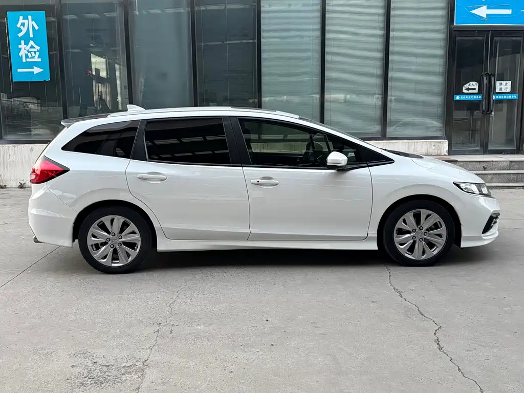 Honda Jade — миниатюра 4