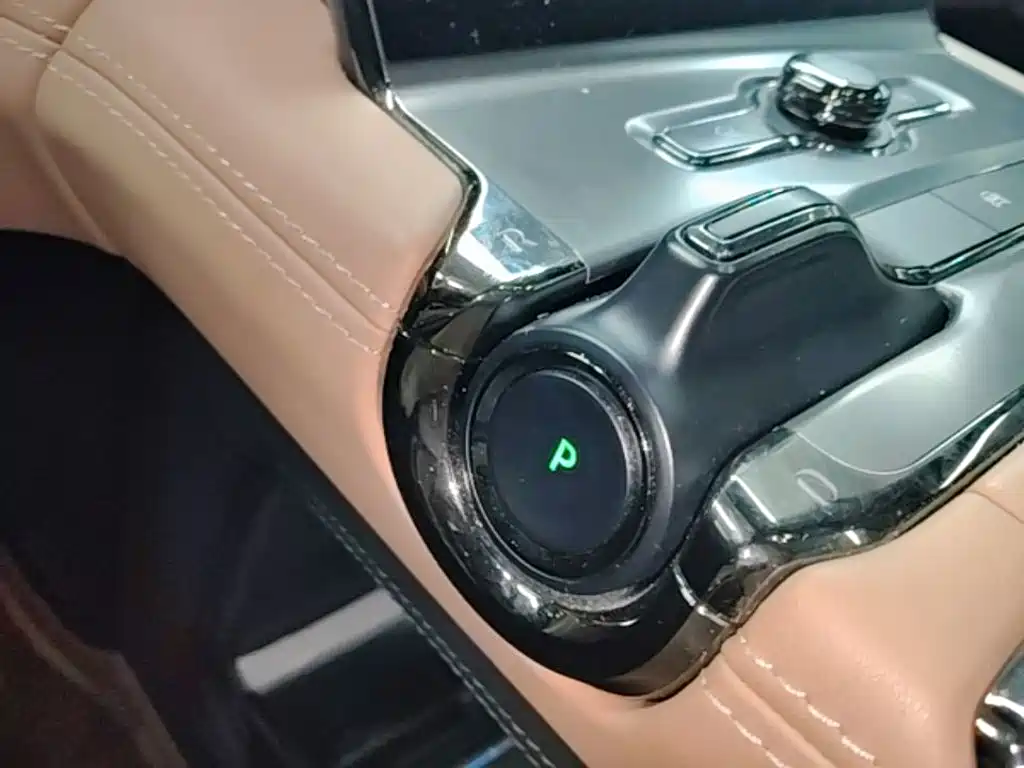 NIO ES6 — миниатюра 14