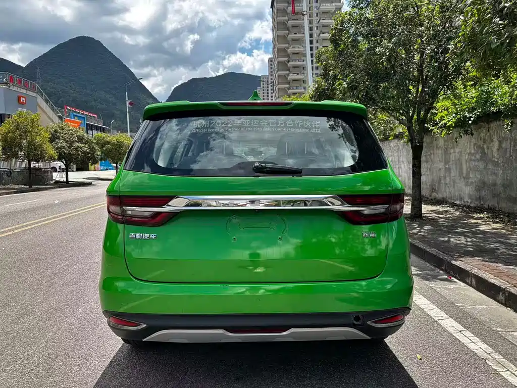 Geely Jia Ji — миниатюра 8