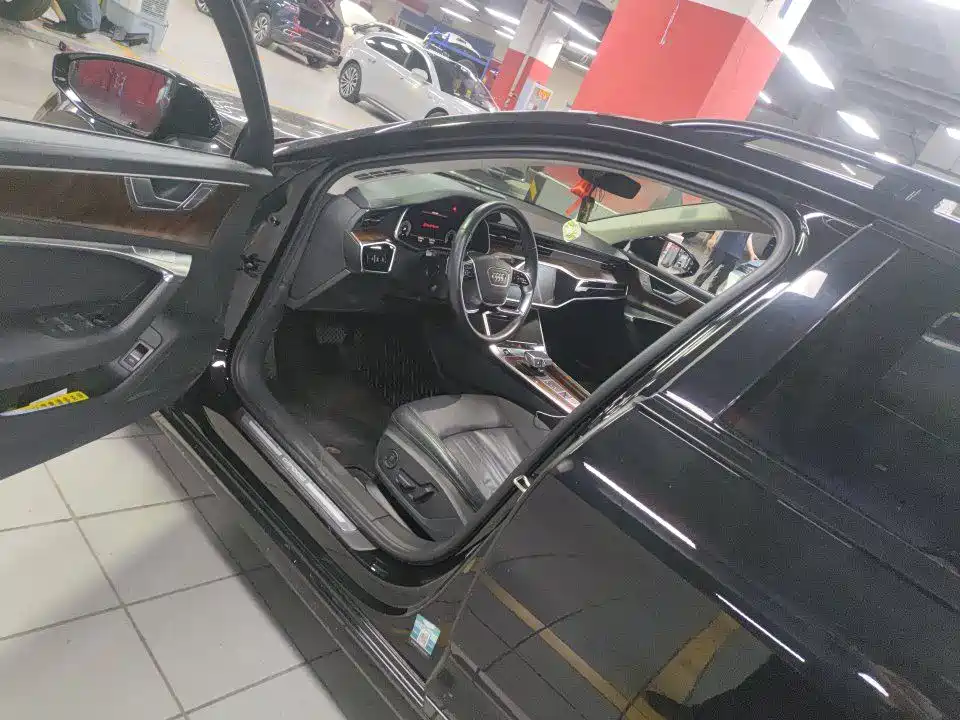 Audi A6 2020 allroad quattro 55 TFSI Premium