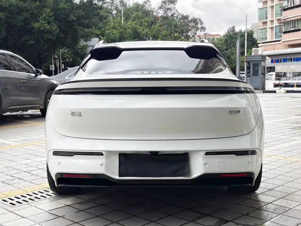 Zeekr Крайний Криптон 007 GT — миниатюра 5