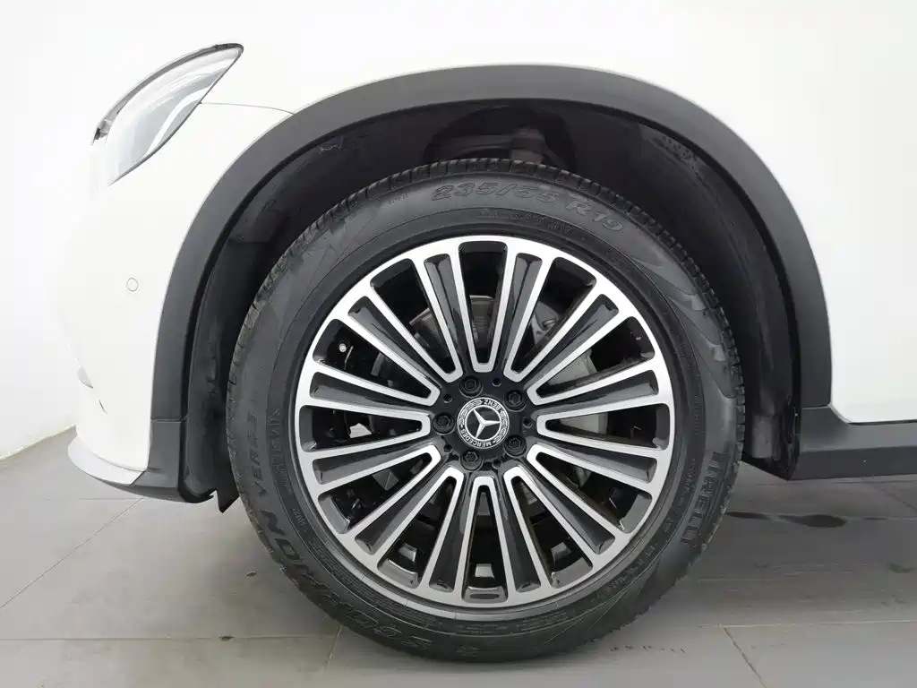 Mercedes-Benz GLC — миниатюра 17