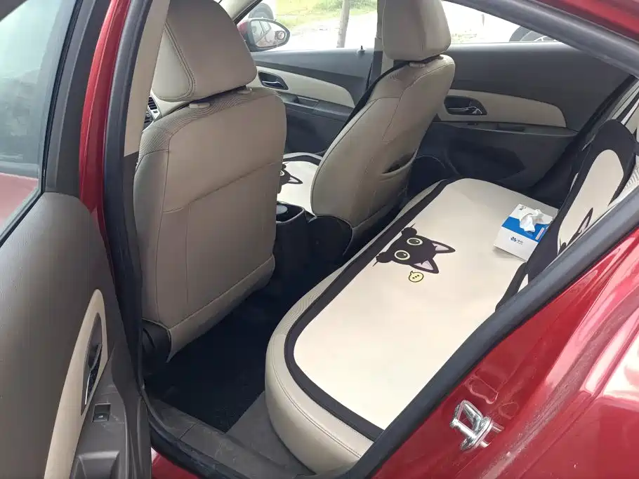 Chevrolet Cruze — миниатюра 11