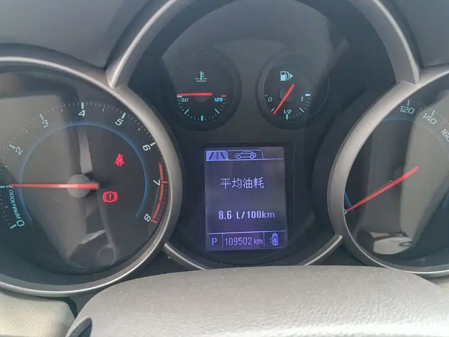 Chevrolet Cruze — миниатюра 14
