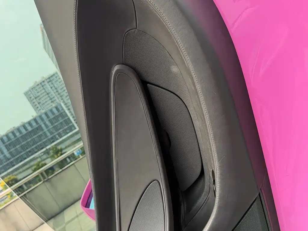 McLaren GT — миниатюра 16