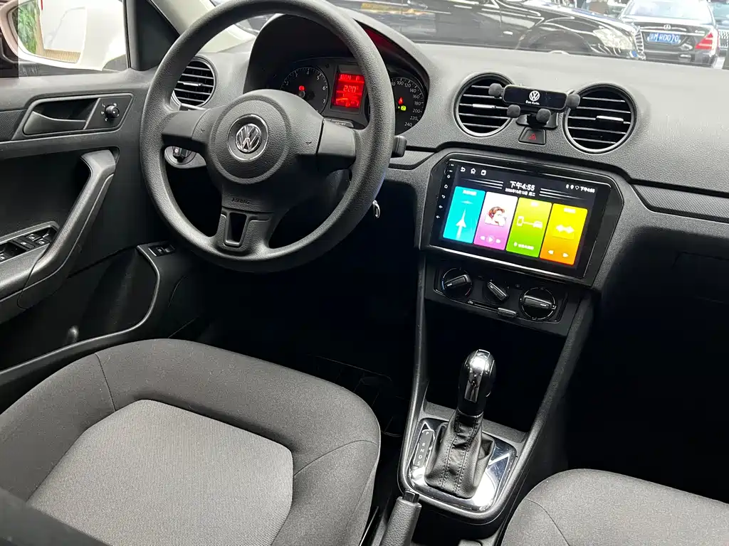 Volkswagen Jetta — миниатюра 22