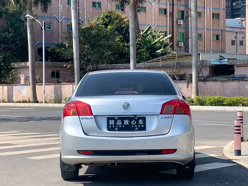 Buick Excelle — миниатюра 6
