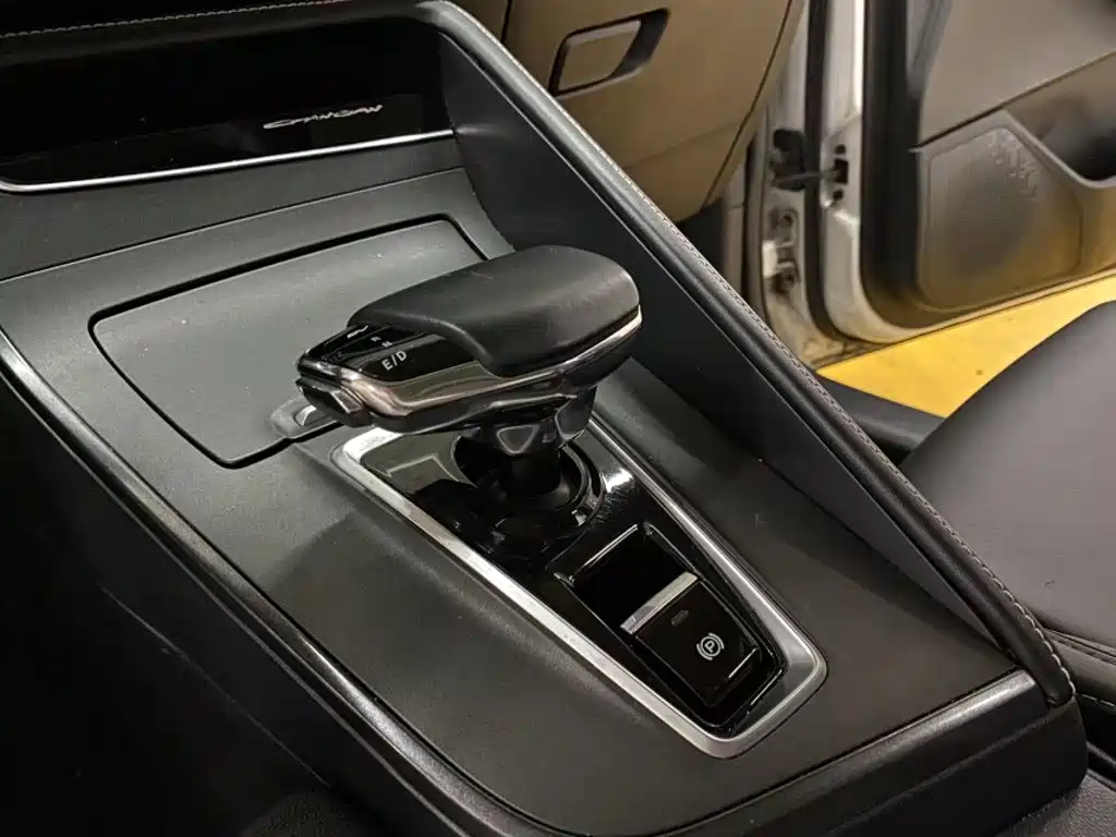 Changan New Energy E-Pro — миниатюра 21