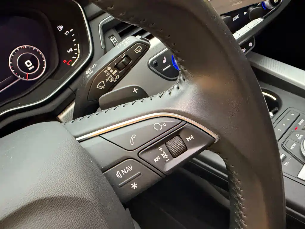 Audi A4 (Import) — миниатюра 5
