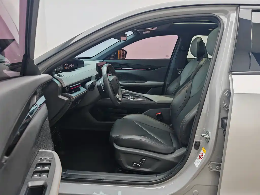 Changan UNI-V — миниатюра 14