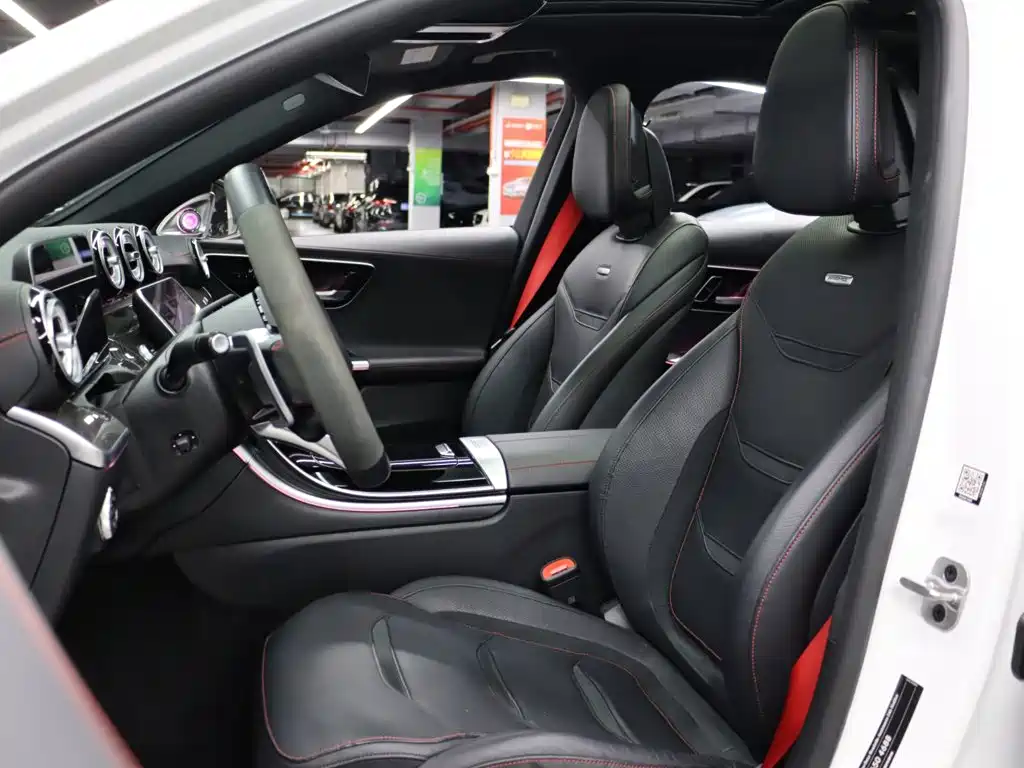 Mercedes-Benz C-Class AMG — миниатюра 11