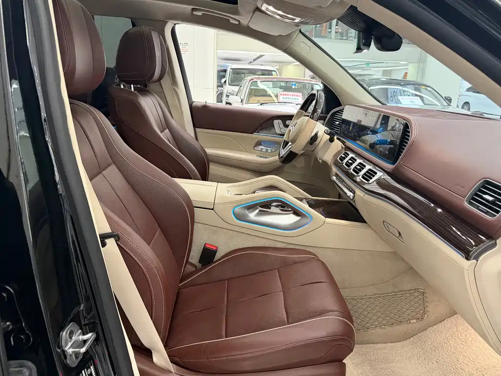 MERCEDES-BENZ MAYBACH GLS