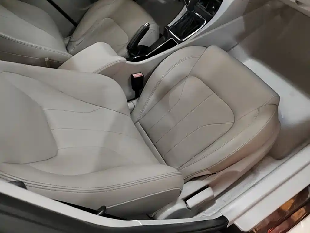 Geely Emgrand — миниатюра 25