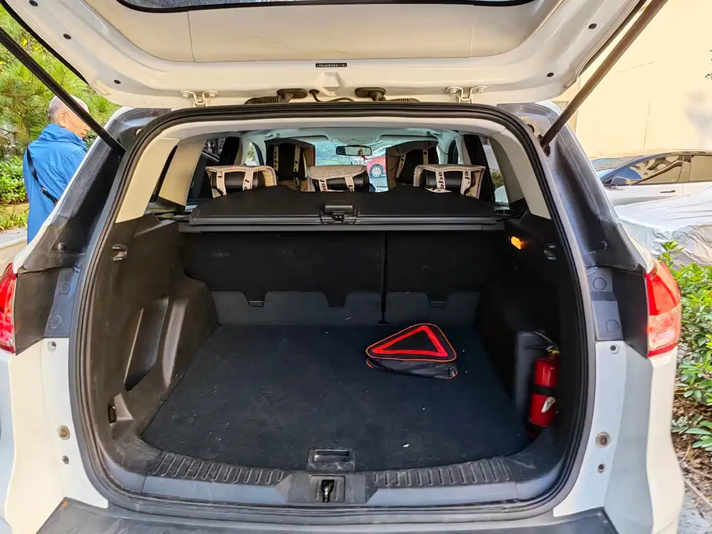 Ford Kuga — миниатюра 6