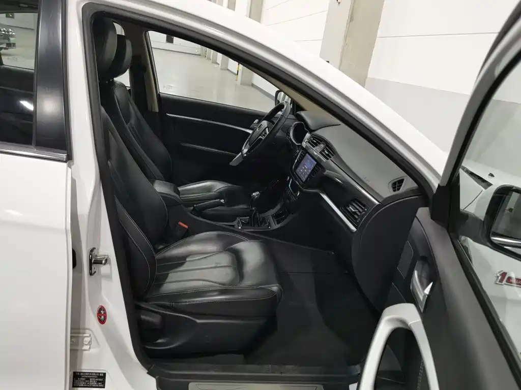 Geely Emgrand — миниатюра 23