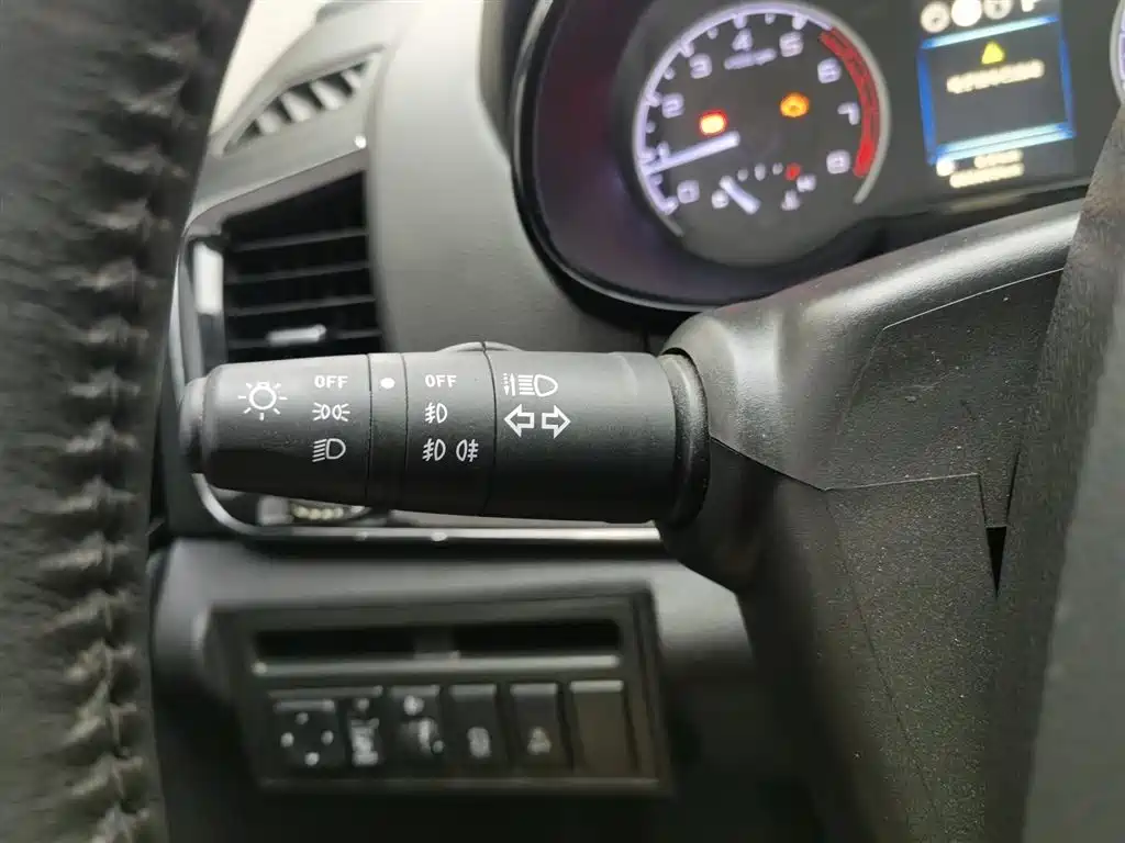 Dongfeng AX7 — фотографии объявления, Фото 21