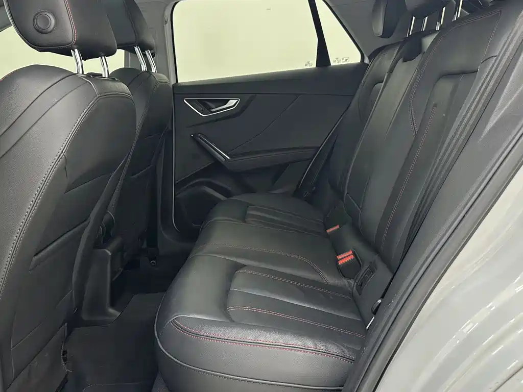 Audi Q2L 2022 35 TFSI