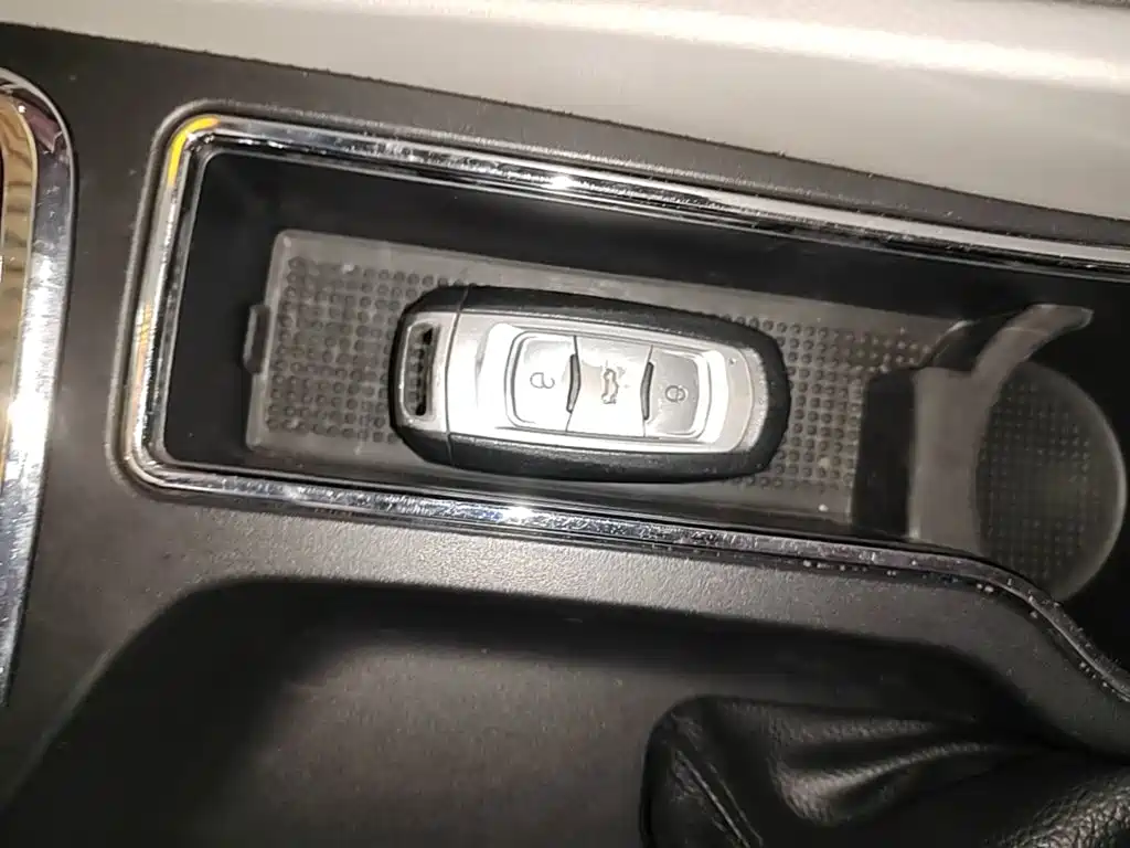 Geely Emgrand — миниатюра 9
