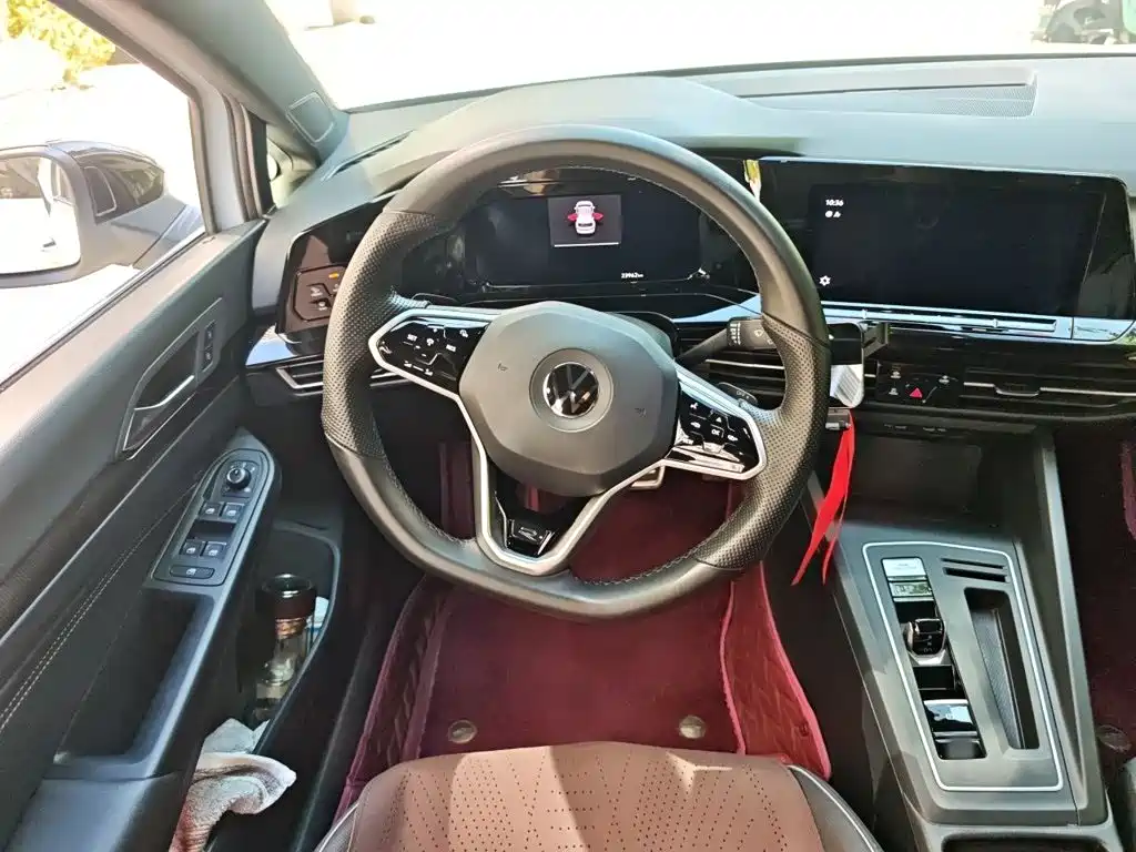 Volkswagen Golf — миниатюра 6