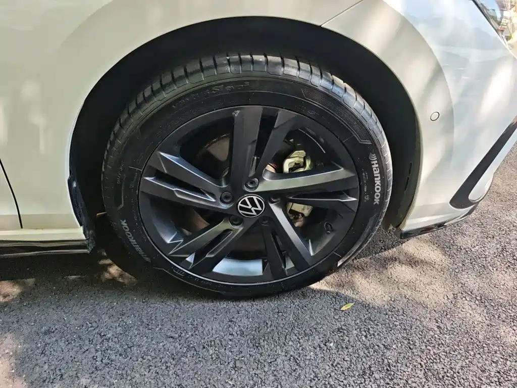 Volkswagen Golf — миниатюра 24