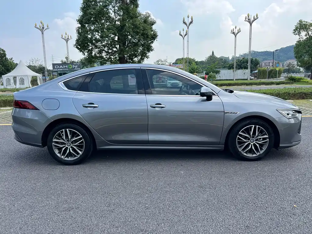 BYD Qin PLUS — миниатюра 5
