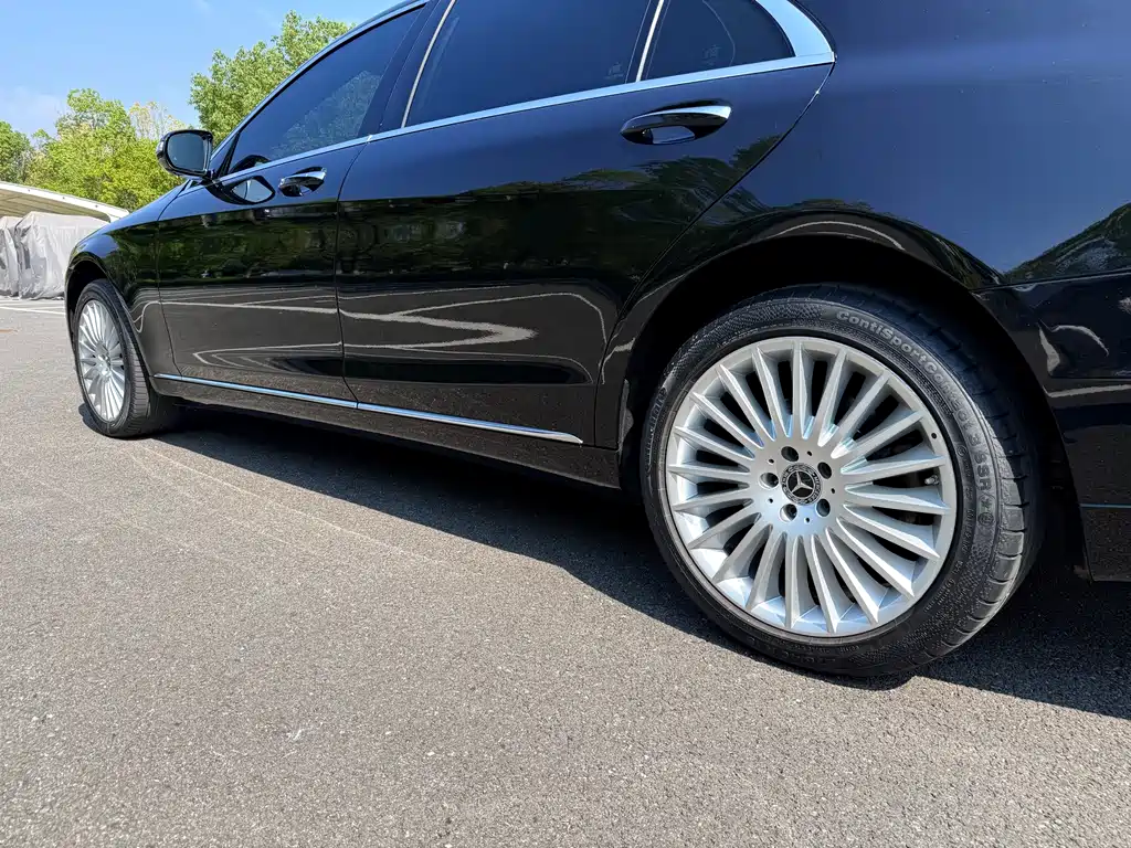 Mercedes-Benz S-Class — миниатюра 6