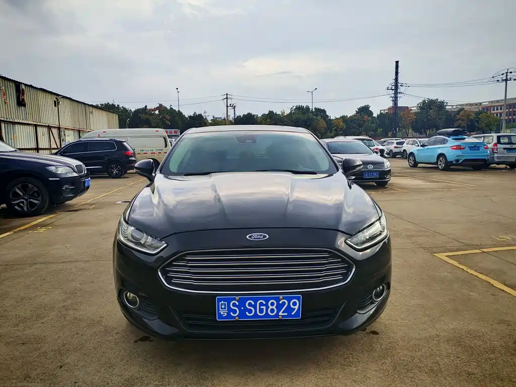 Ford Mondeo — миниатюра 2