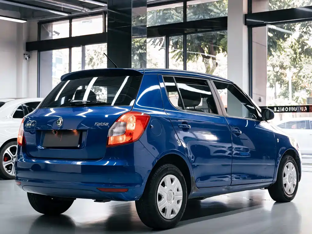 Skoda Fabia — миниатюра 3