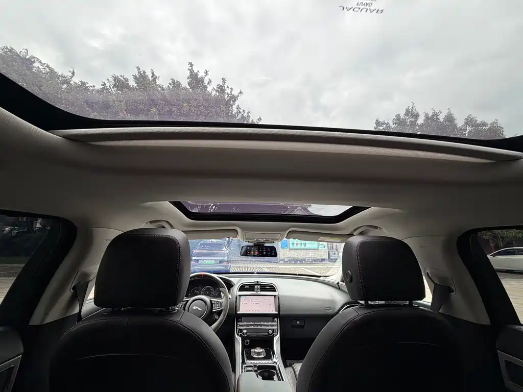 Jaguar XEL — миниатюра 11