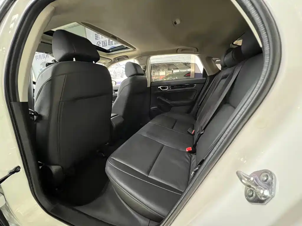 Honda Civic — миниатюра 7