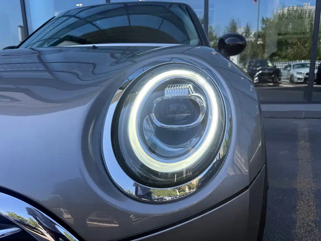 MINI Mini Clubman — миниатюра 9