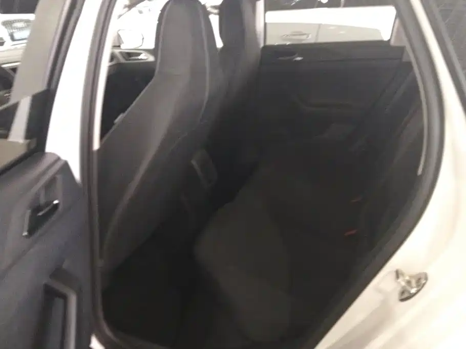 Volkswagen Polo — миниатюра 11