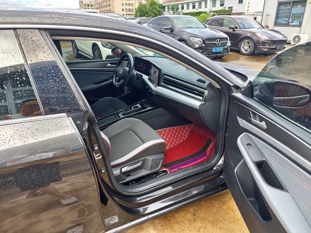 Volkswagen Lamando — миниатюра 6