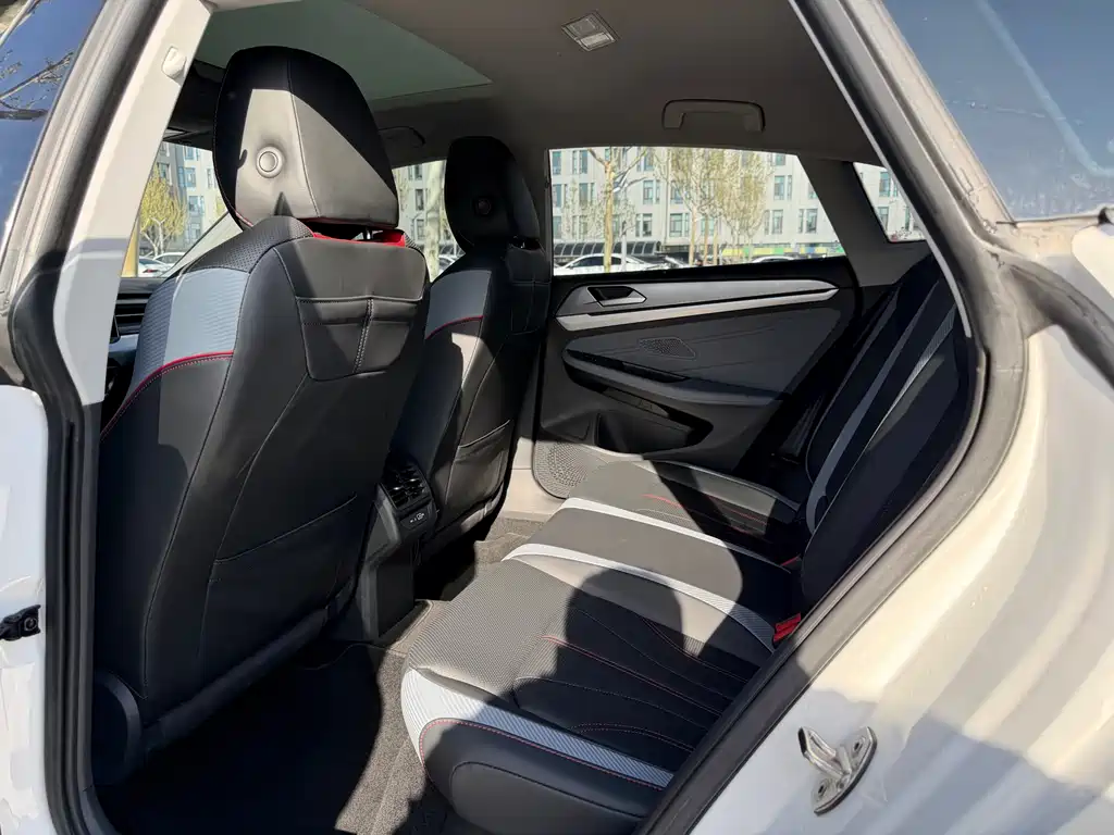 Volkswagen Lamando 2023 L 280TSI DSG