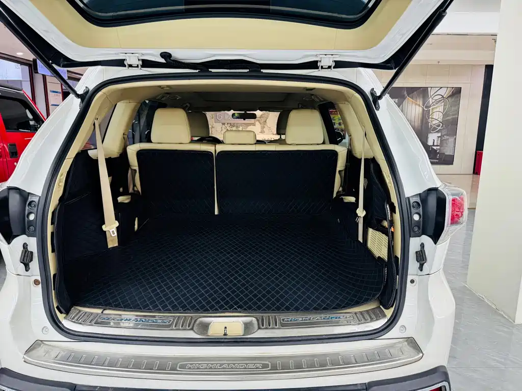Toyota Highlander — миниатюра 11