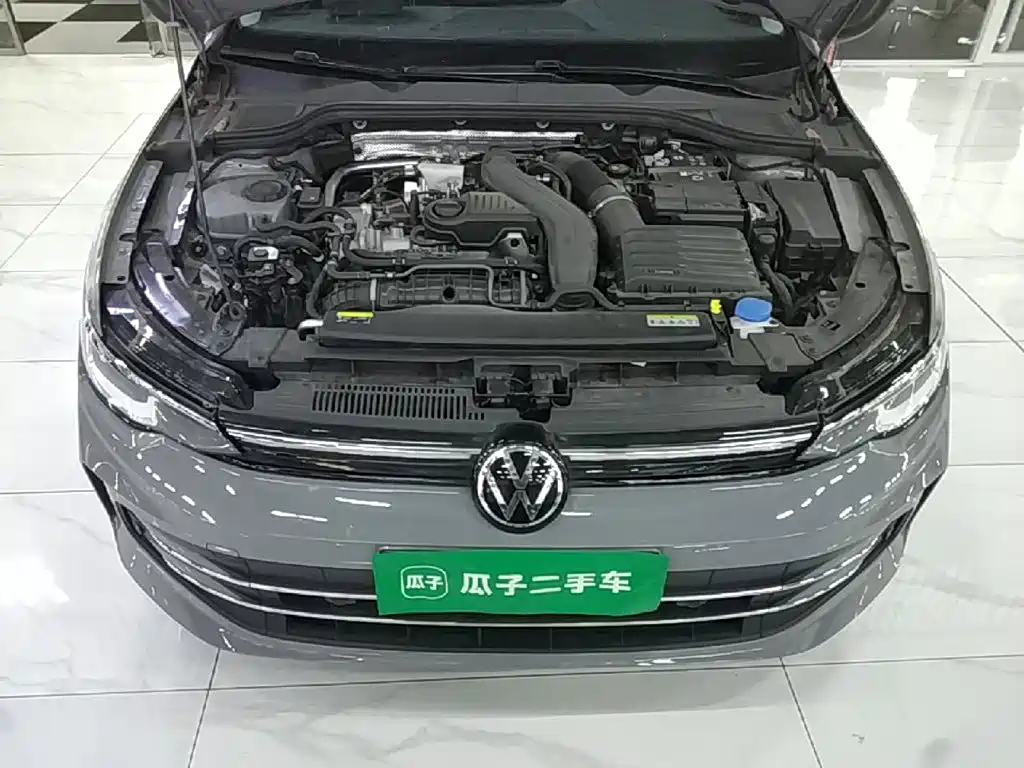 Volkswagen Golf — миниатюра 20