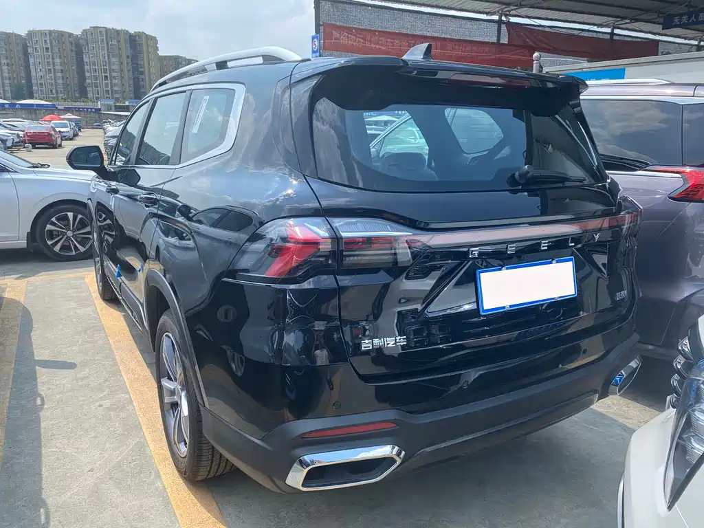 Geely Haoyue L — миниатюра 15
