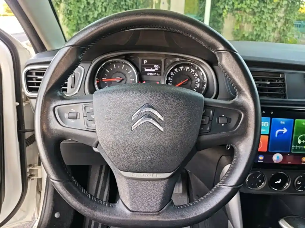 Citroen C3-XR — миниатюра 11