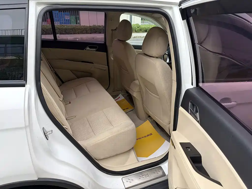 Zotye X5 — миниатюра 13