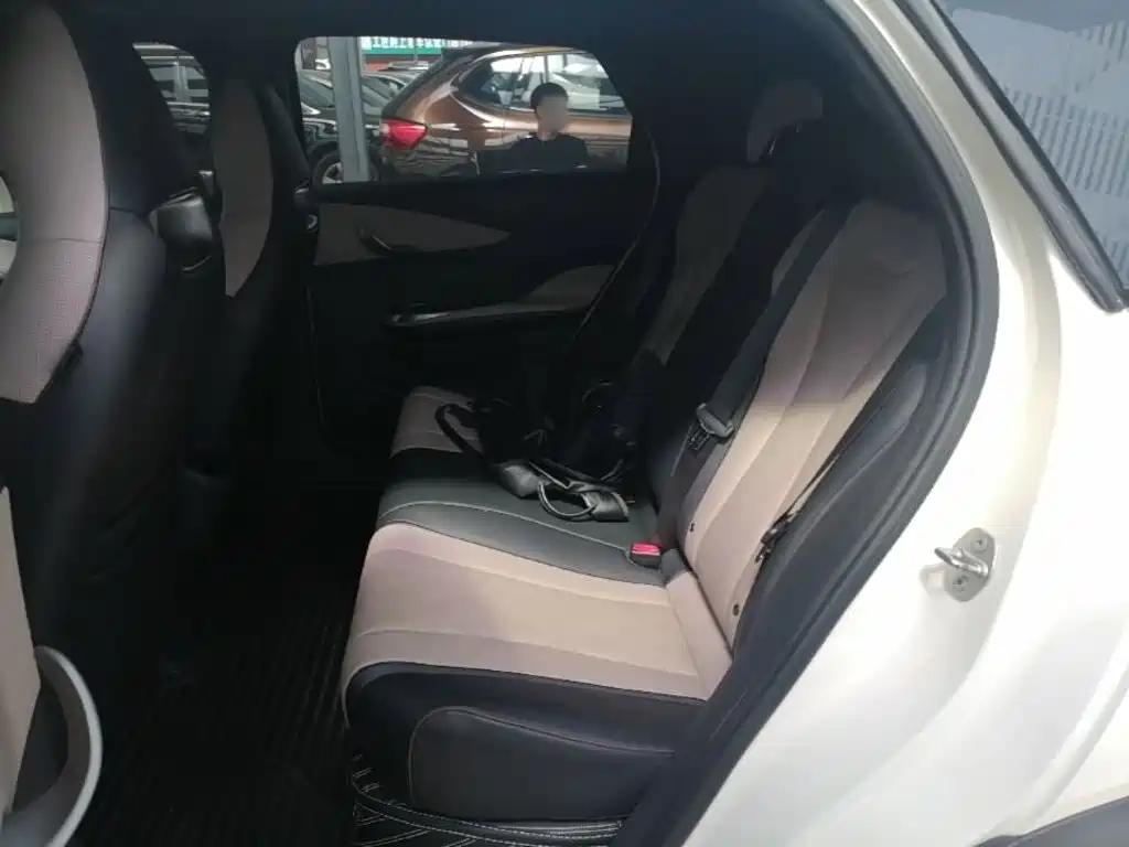 BYD Dolphin — миниатюра 17