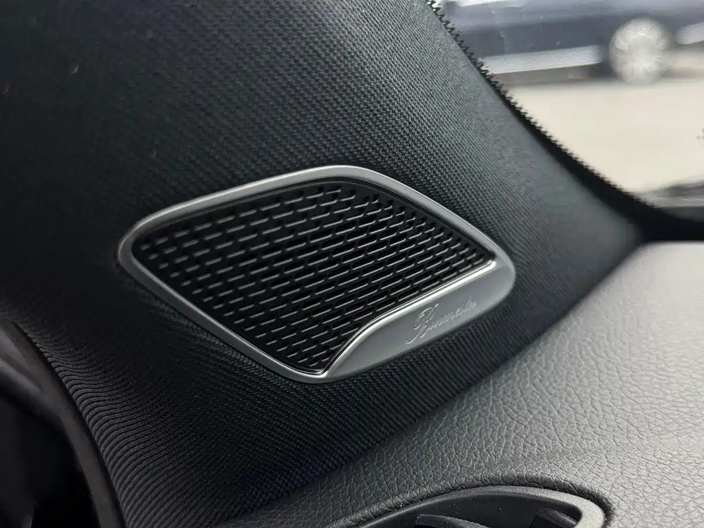 Mercedes-Benz EQB — миниатюра 17