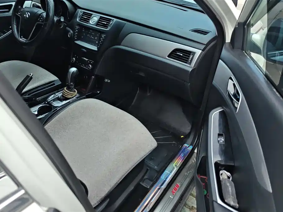BAIC Senova X55 — миниатюра 8
