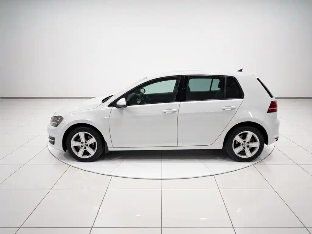 Volkswagen Golf — миниатюра 25
